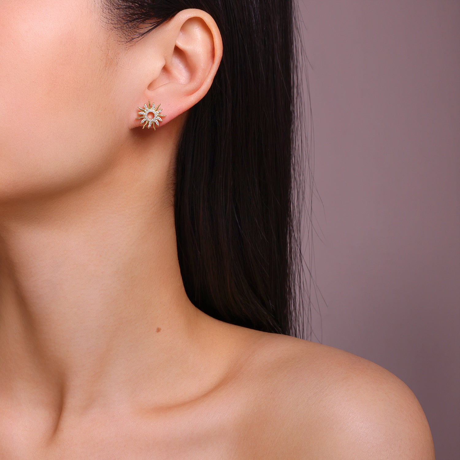 925 Sterling Silver Gold - Plated Earrings Inlaid with Moissanite in Sunflower Design