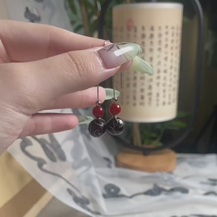 Red Sandalwood Inlaid with Silver, Clouds Around Zen Heart - The Eastern Artistic Conception of "Auspicious Cloud" Earrings
